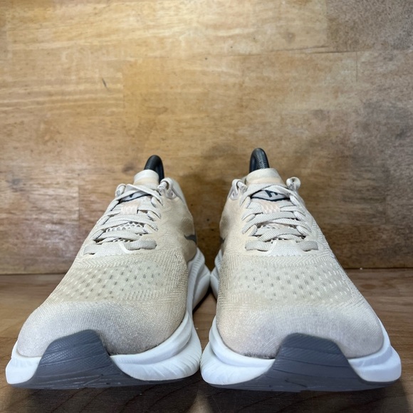 Hoka One One Mach 6 Womens Sz 8 Wide Running Shoes Sneakers Eggnog Vanilla - Picture 2 of 12